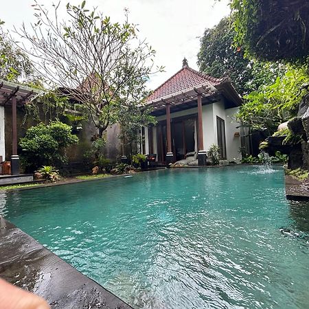 Bumbung Sari Villa Ubud  Luaran gambar