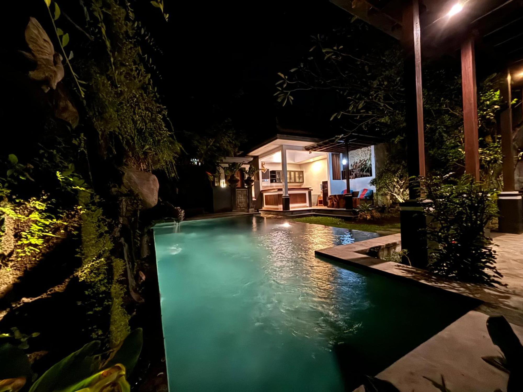 Bumbung Sari Villa Ubud  Luaran gambar