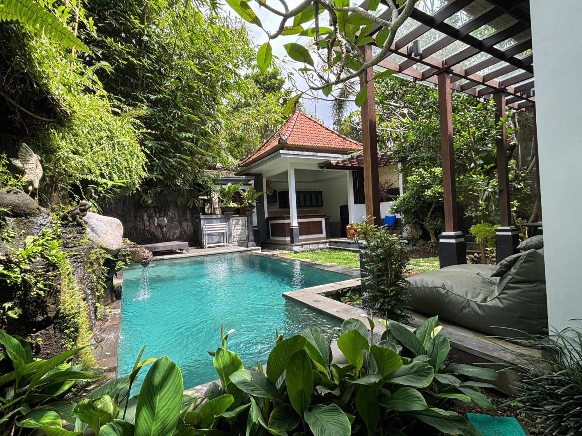 Bumbung Sari Villa Ubud  Luaran gambar